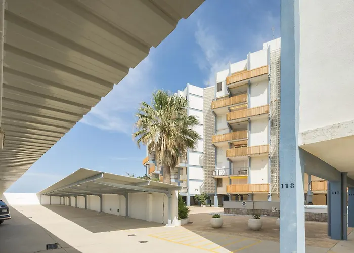 Fantastic Near Lejlighed